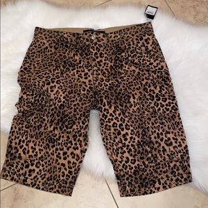 Men’s Leopard Guess shorts size 32